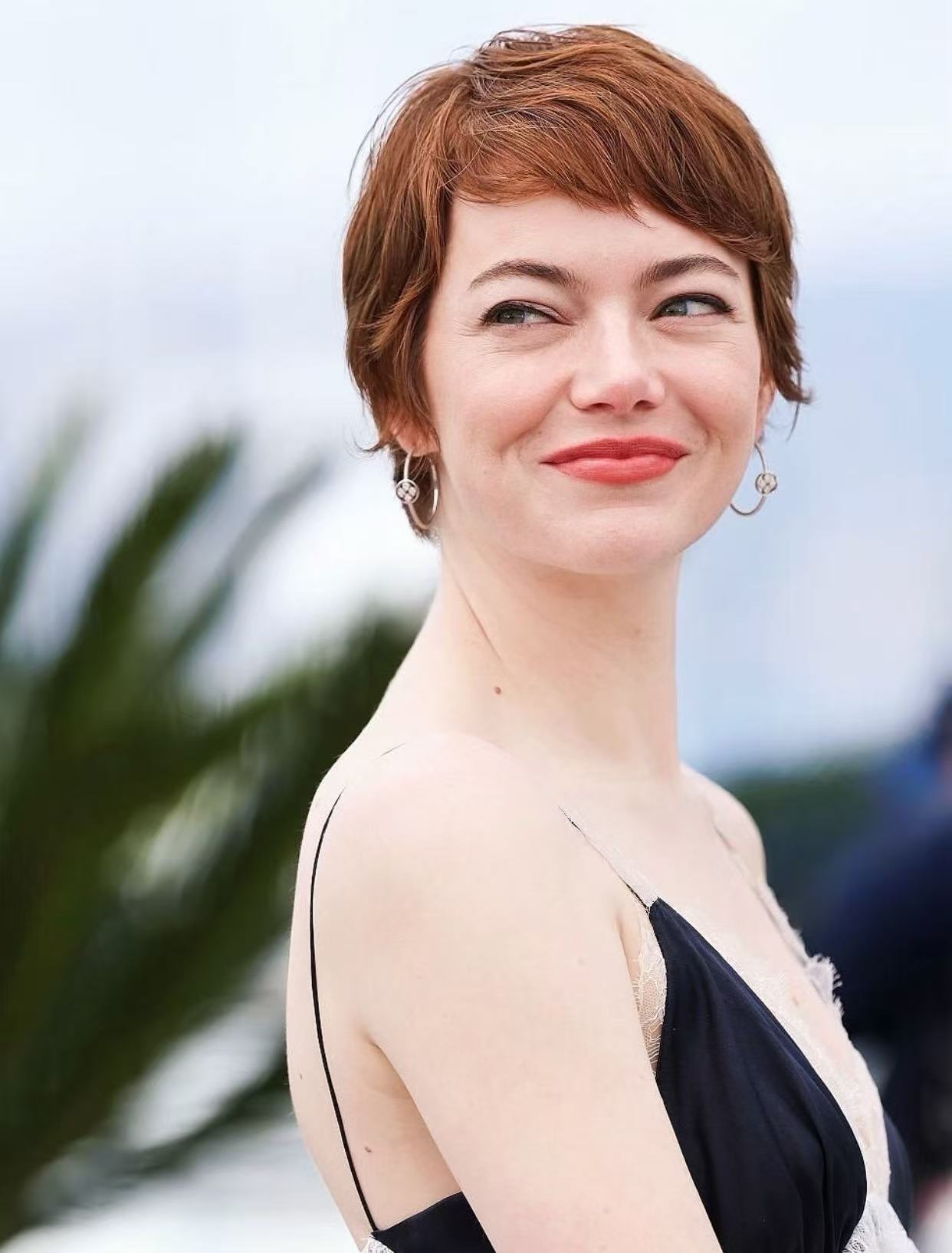 Emma Stone short red pixie cut hairstyle