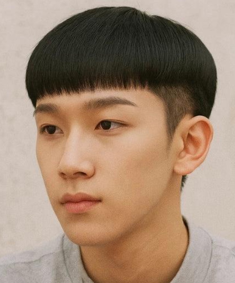 Modern bowl cut with short fringe and clean side shape