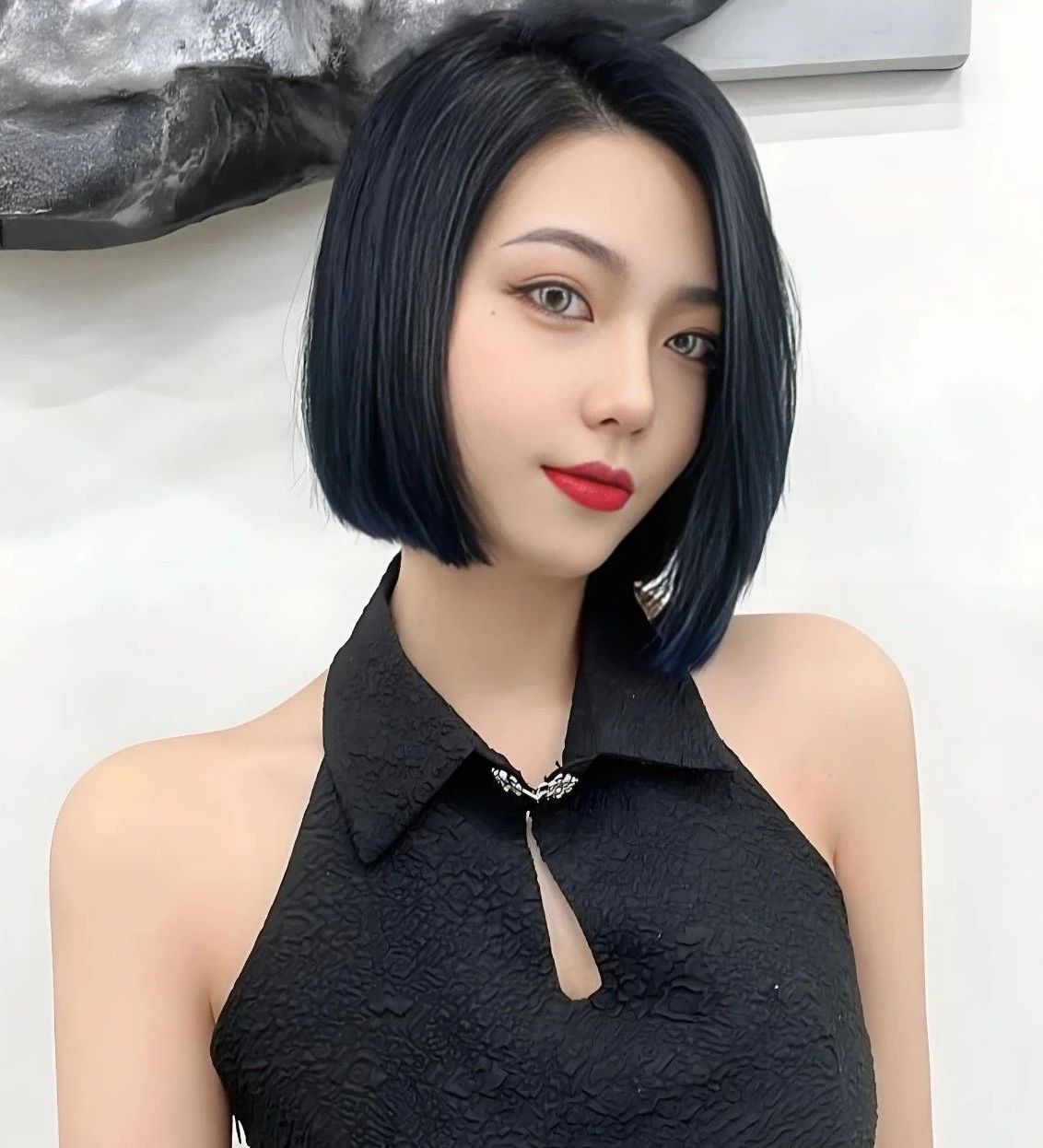 Asymmetrical Bob